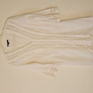 Elegant White Lace Trim Tunic